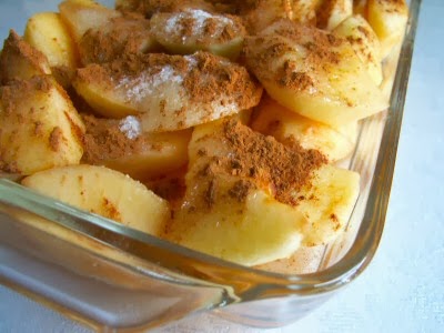 Clean Eating Baked Cinnamon Apples